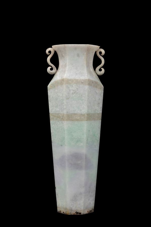 A TWO TONE JADEITE OCTAGONAL FORM VASE
