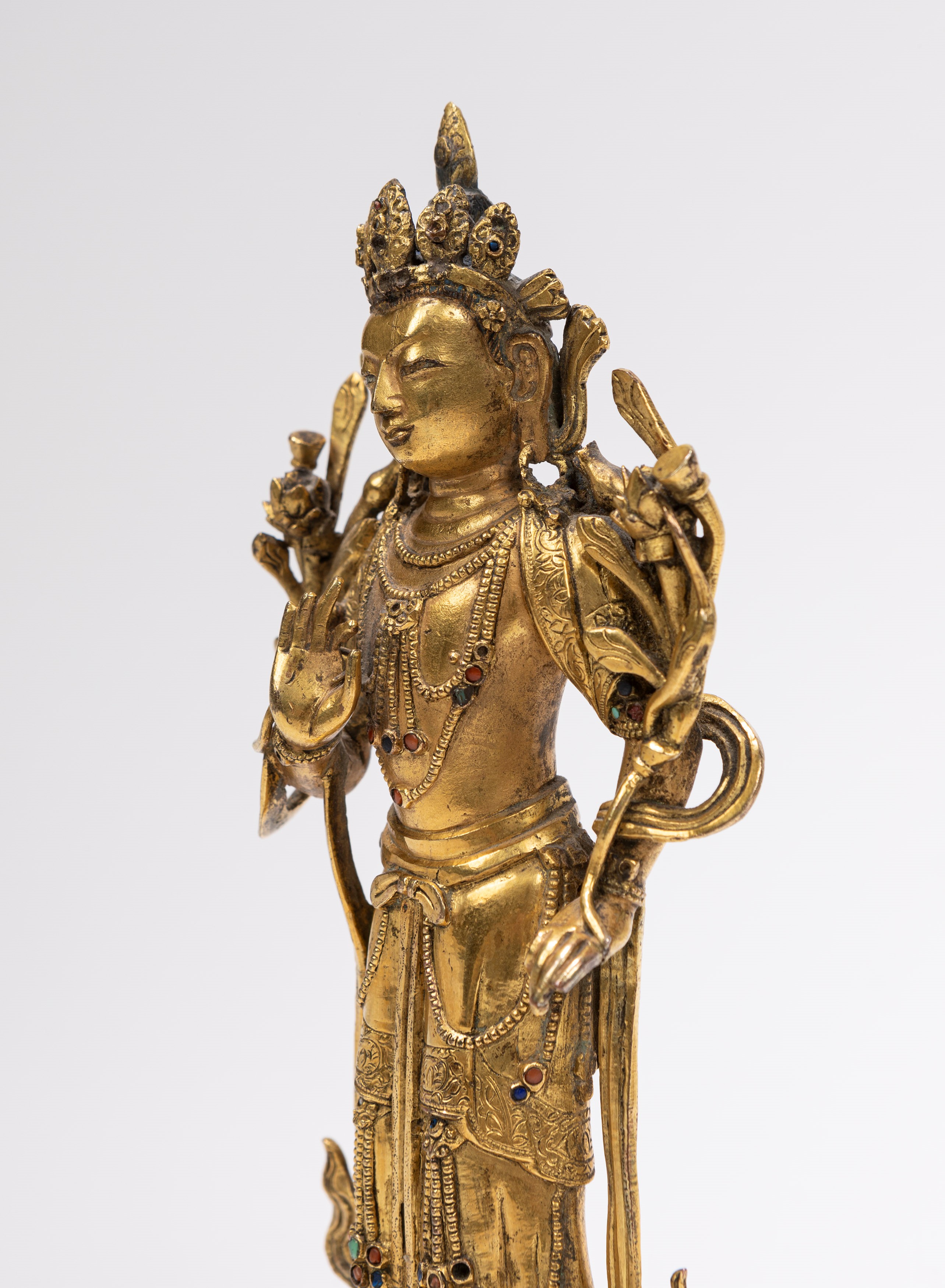 RARO BODHISATTVA IN BRONZO DORATO