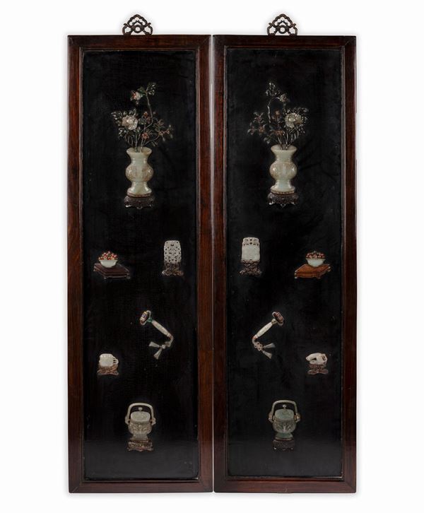 A PAIR OF LACQUERED WOOD PANELS AND JADE CARVINGS