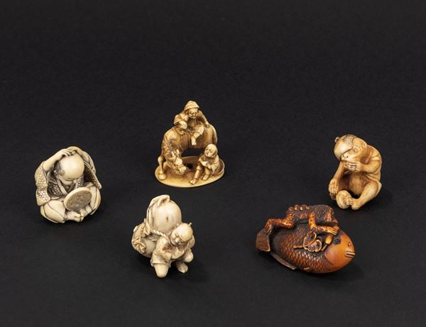 ☼FIVE IVORY NETSUKE/OKIMONO