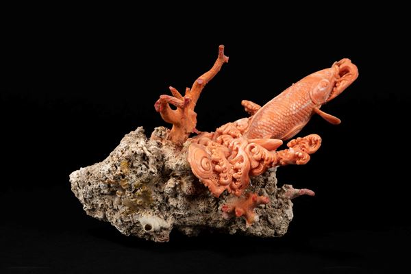 ☼A CORAL FIGURE