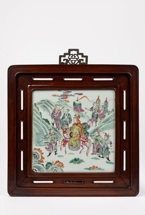 A FAMILLE ROSE PORCELAIN PLAQUE