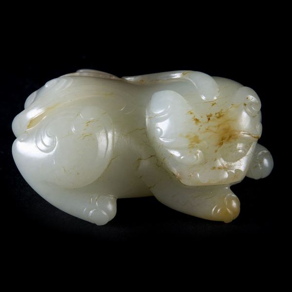  A WHITE JADE AND RUSSET BIXIE