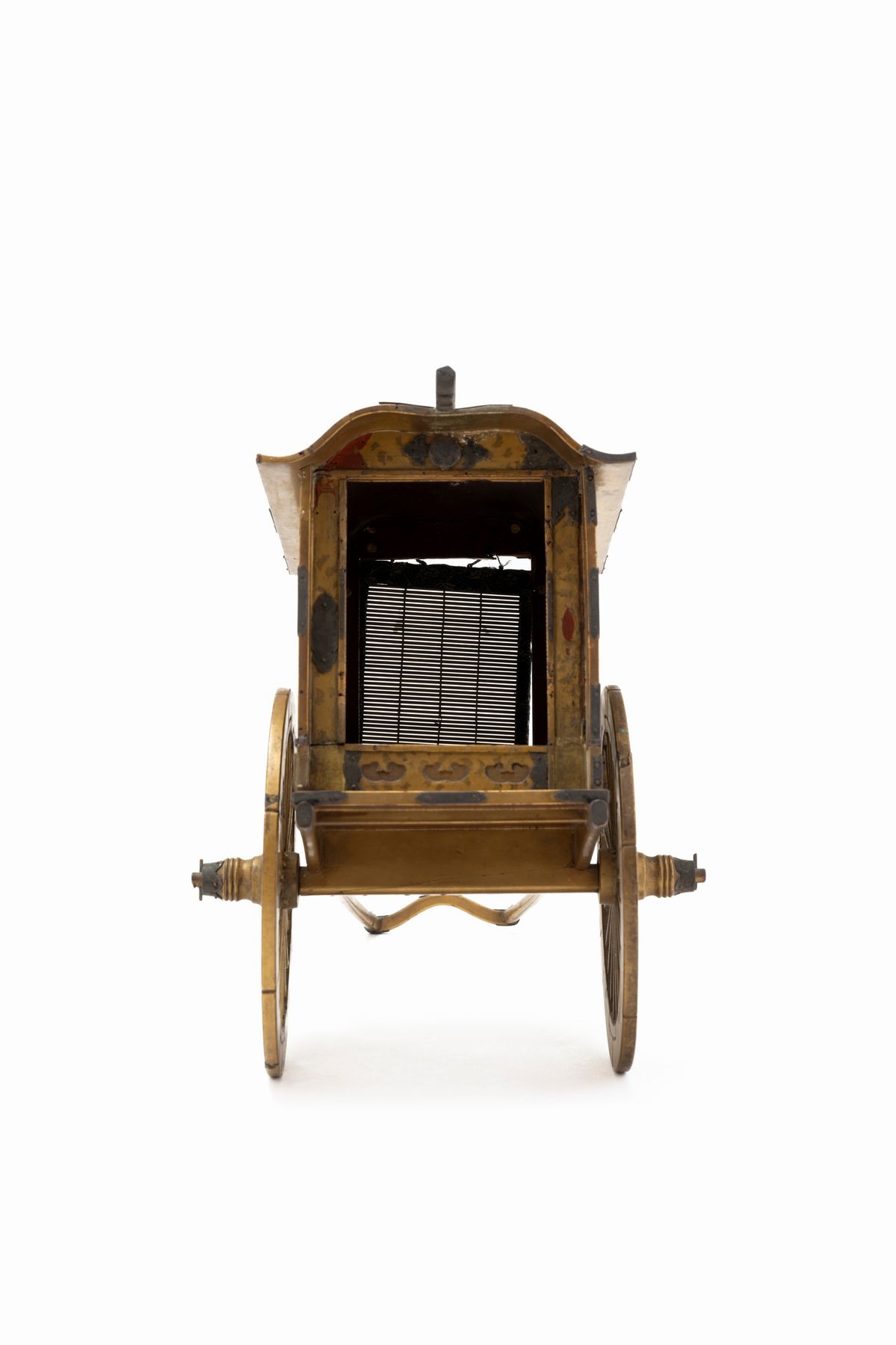 Carrozza in Legno Laccato Dorato