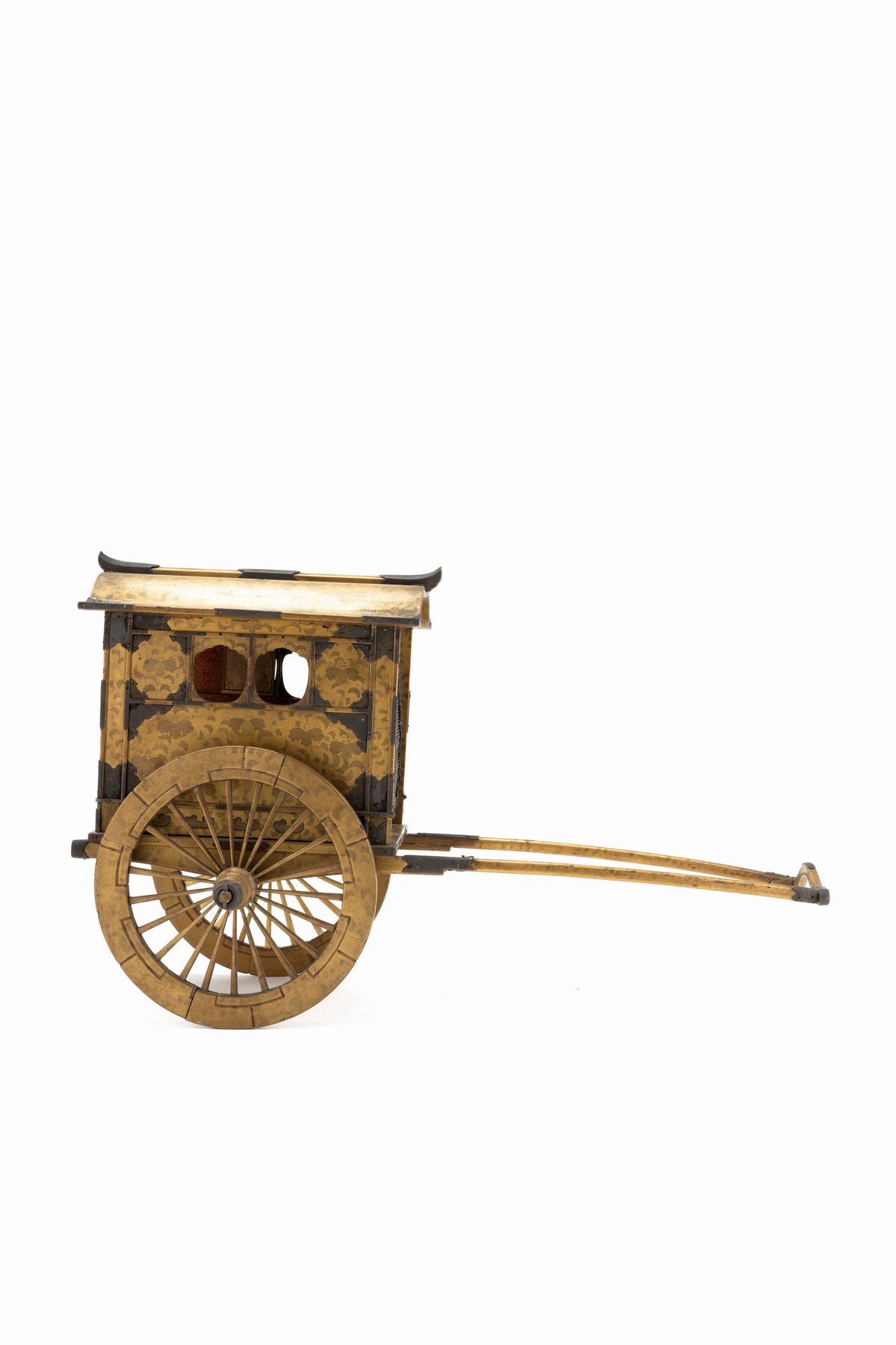 Carrozza in Legno Laccato Dorato
