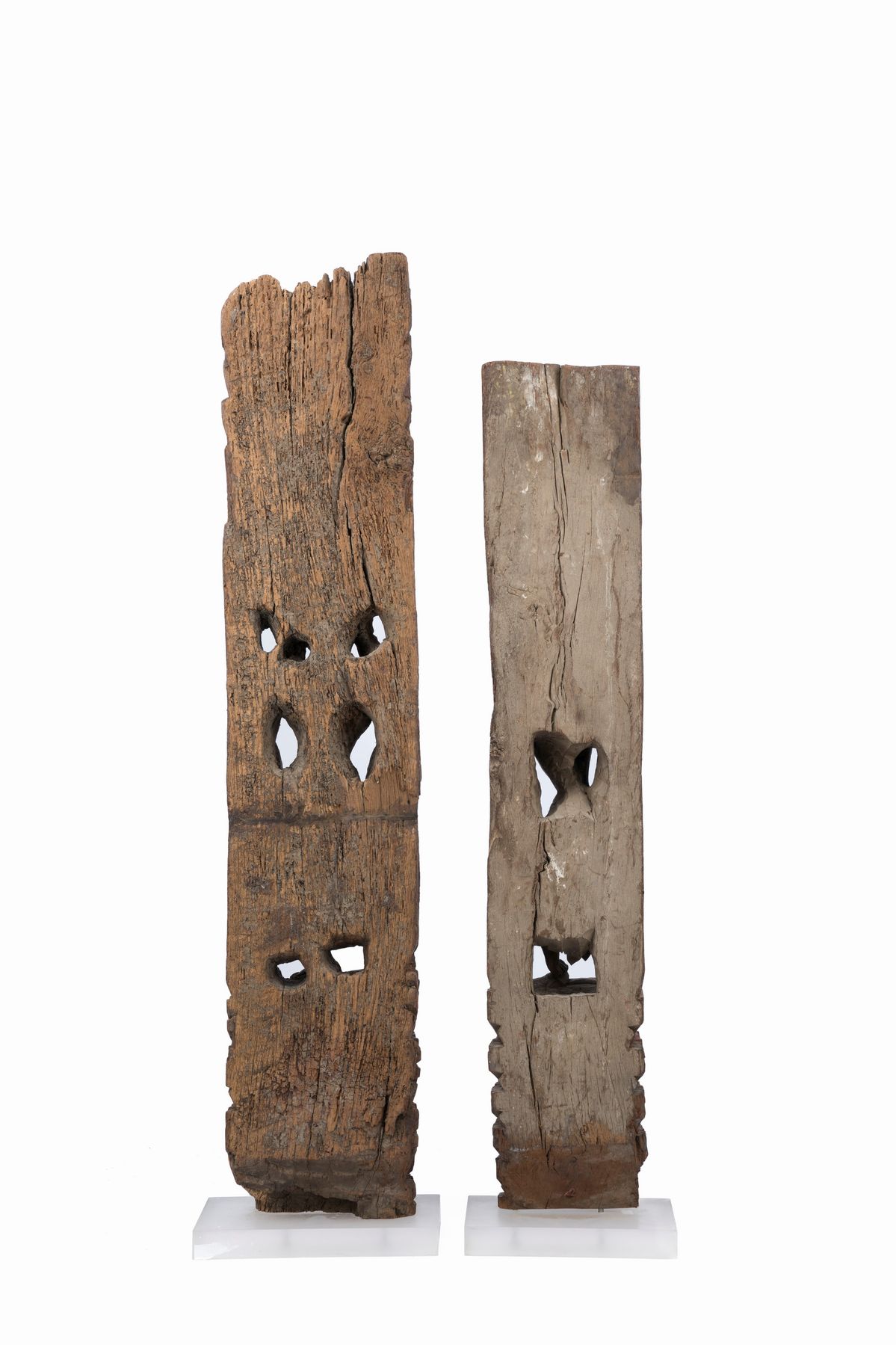 Due Figure in Legno
