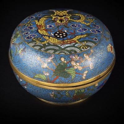 Scatola in cloisonné, Cina, dinastia Qing, XVIII / XIX secolo