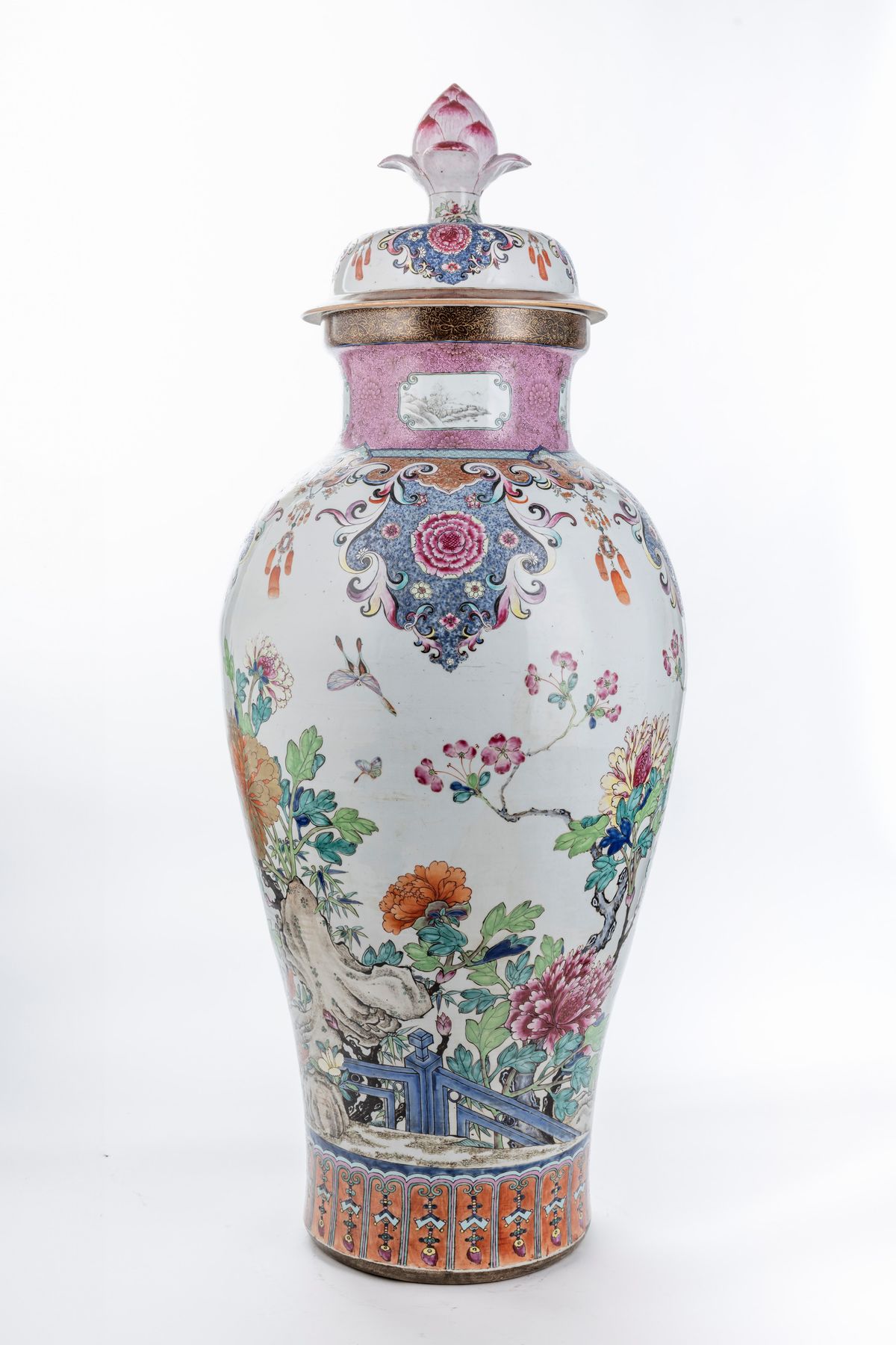 Enorme Vaso in Porcellana Famiglia Rosa