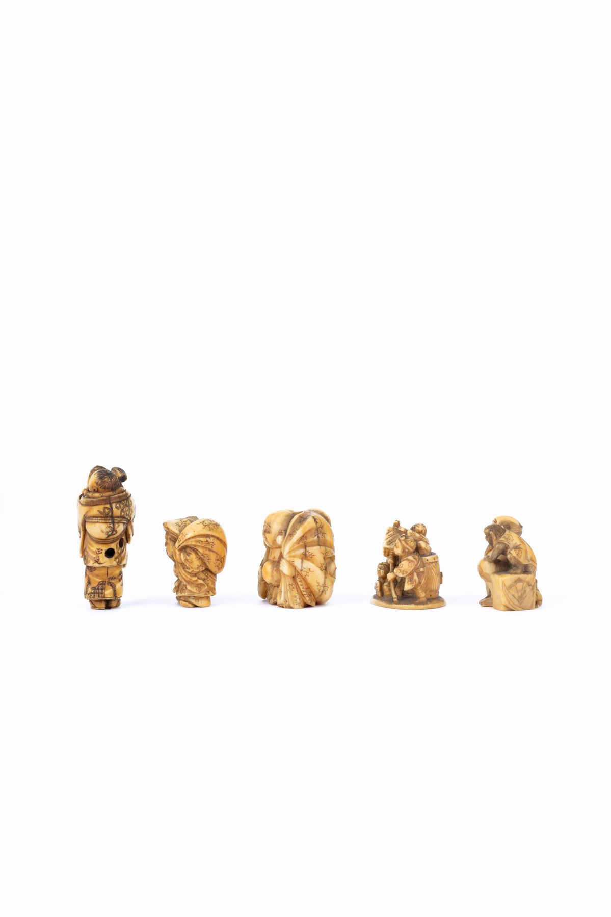 ☼cinque Netsuke