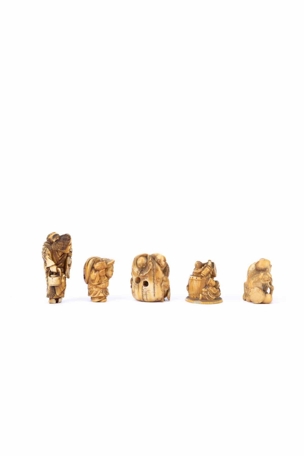 ☼cinque Netsuke