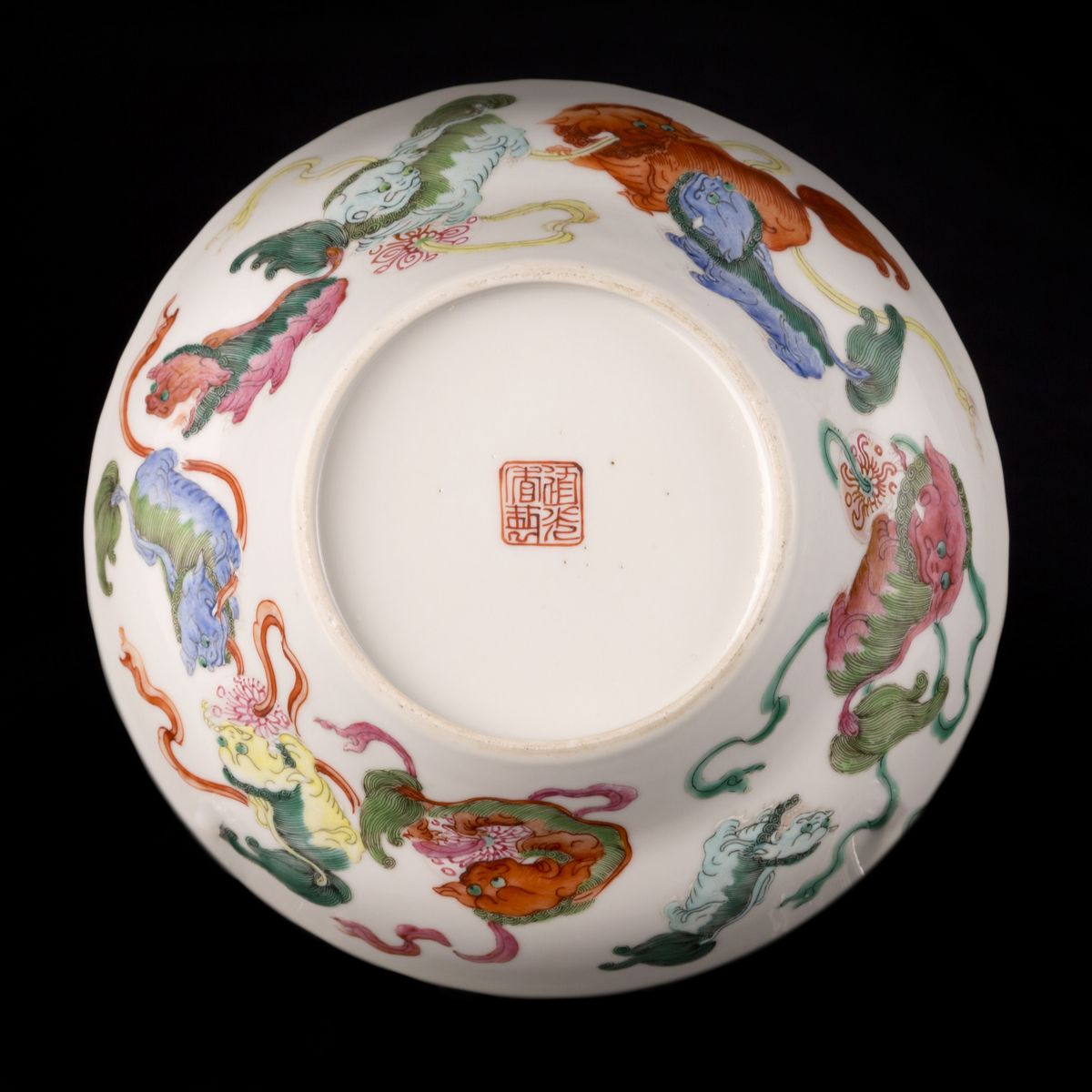 Bowl Ogeé in porcellana, Famiglia Rosa, Cina, dinastia Qing, XIX secolo