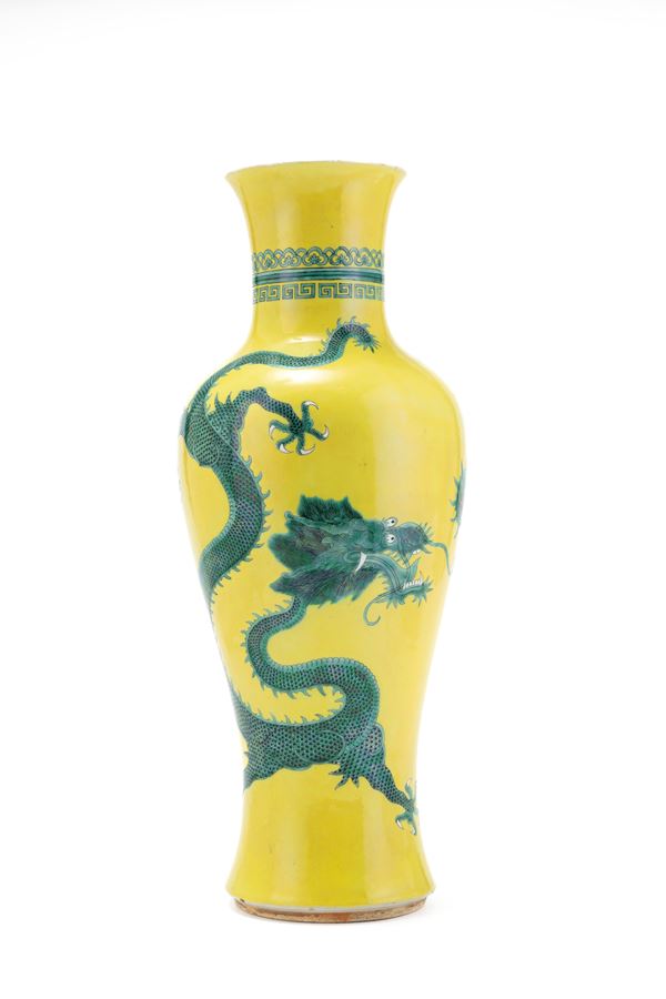 A FAMILLE JAUNE PORCELAIN BALUSTER-SHAPED VASE