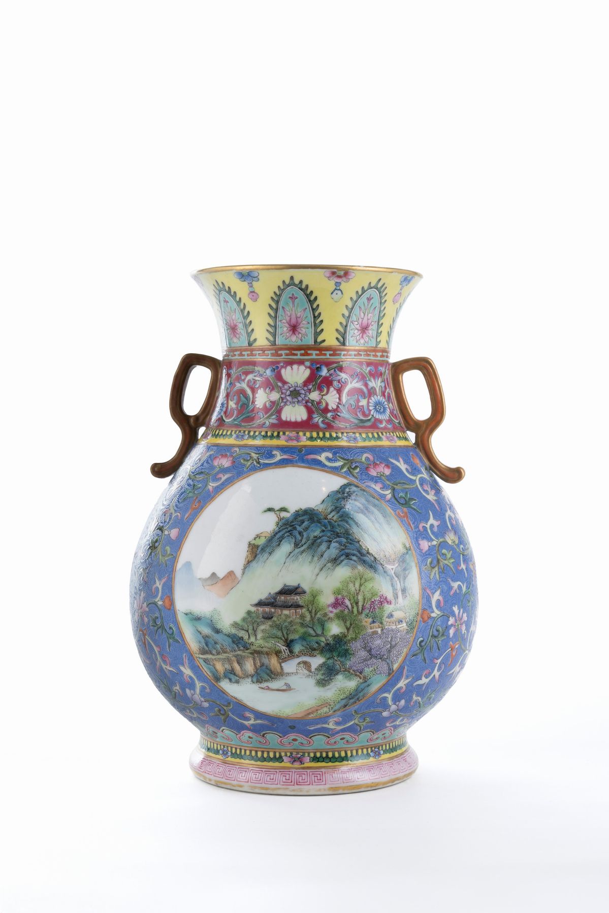 VASO IN PORCELLANA FAMIGLIA ROSA