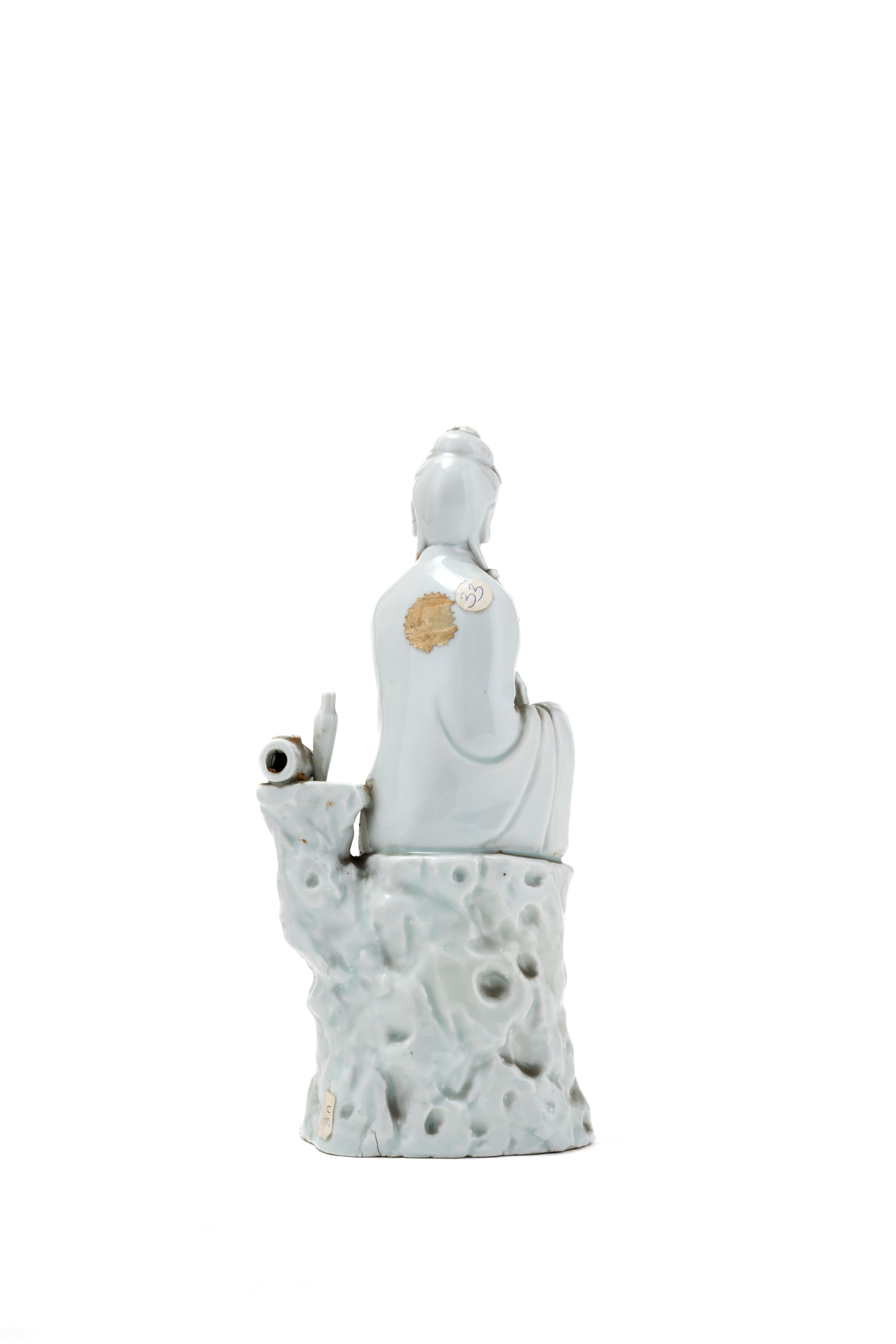 GUANYIN IN PORCELLANA DEHUA