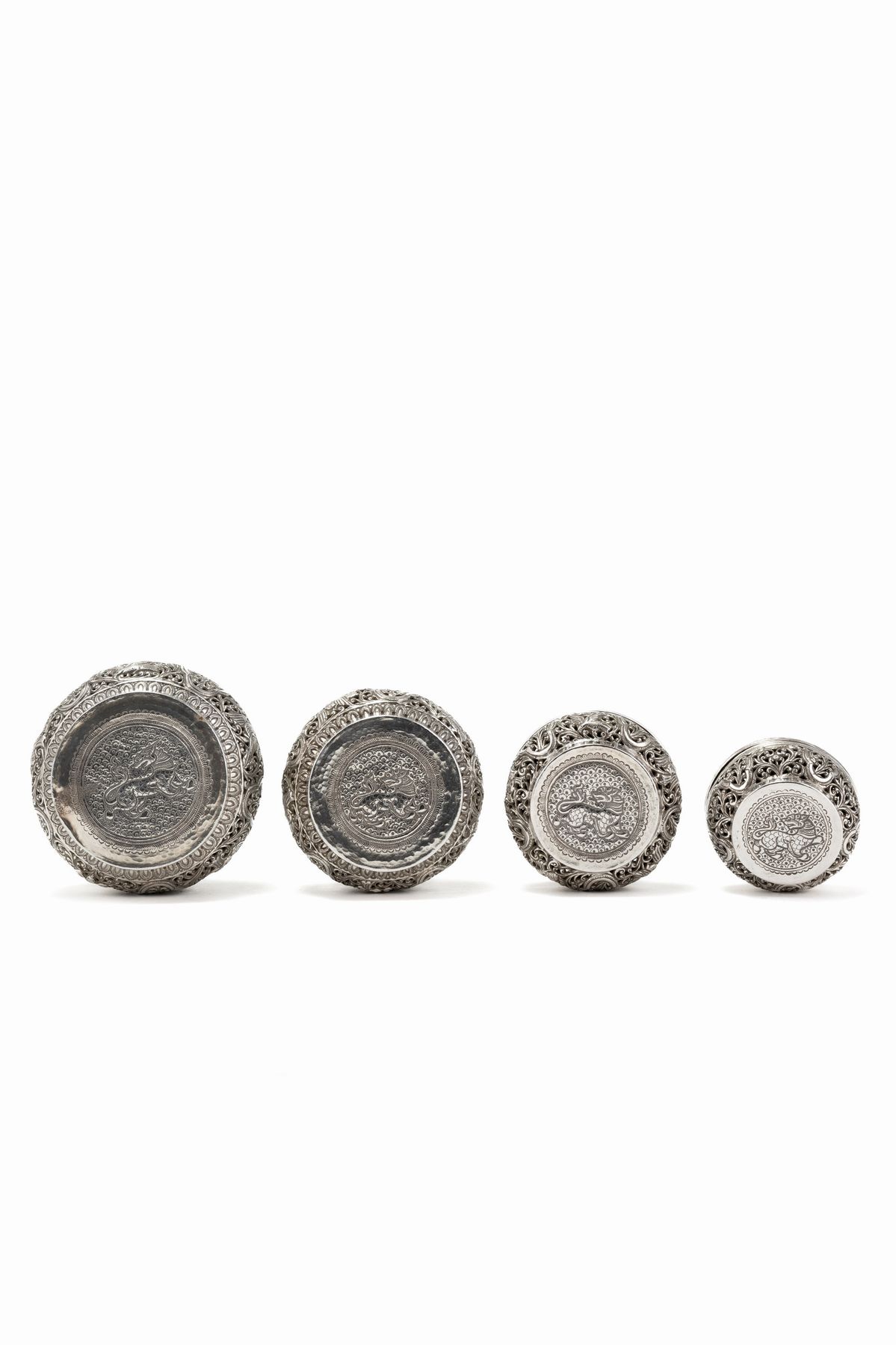 Set di Quattro Scatole in Argento
