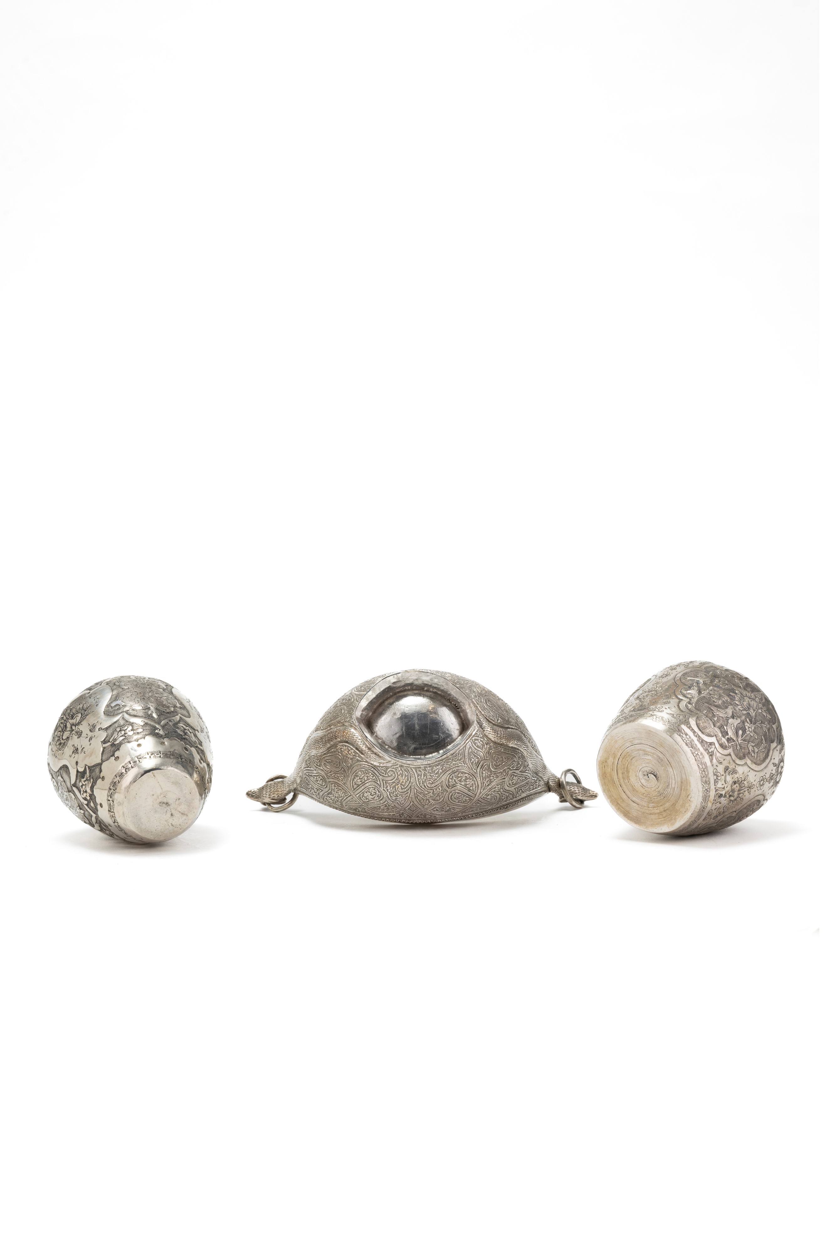 Set di Tre Vasi in Argento