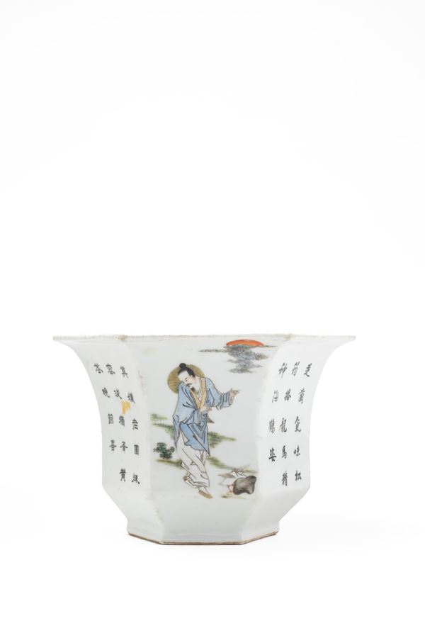 A FAMILLE ROSE PORCELAIN JARDINIERE