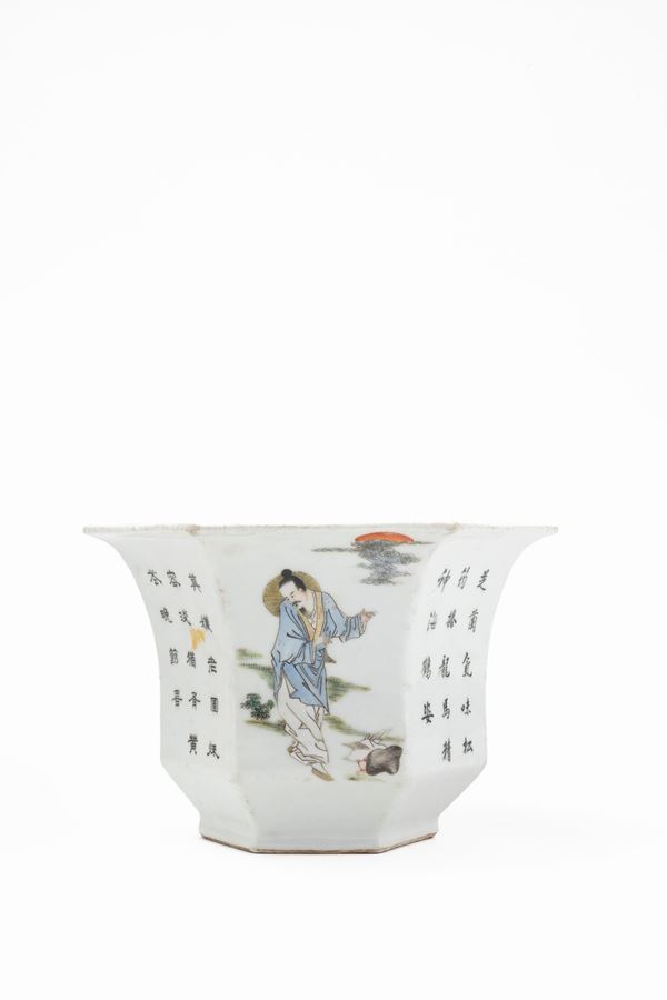 A FAMILLE ROSE PORCELAIN JARDINIERE