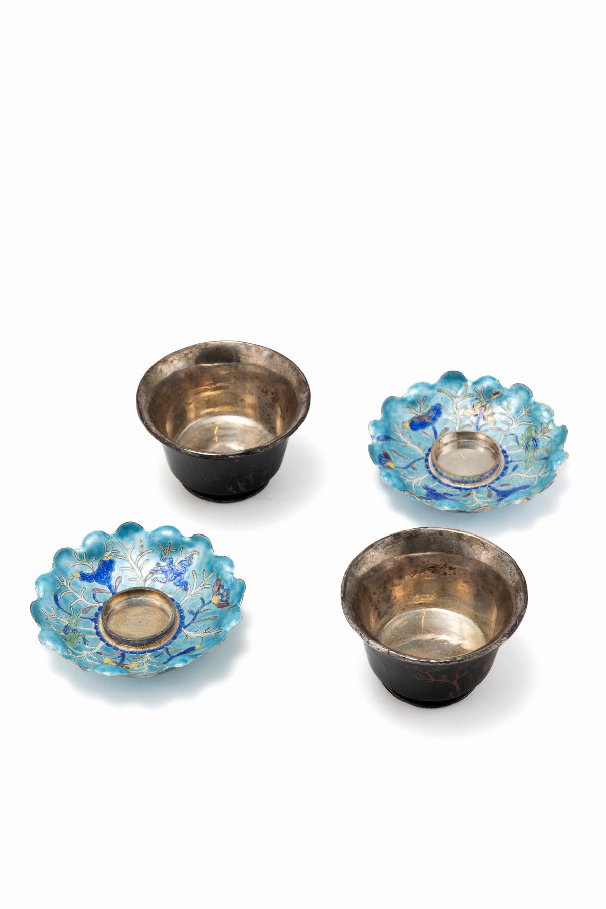 Coppia di Tazzine e Piattini in Argento