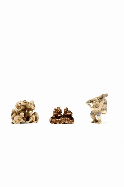 ☼tre Netsuke in Avorio