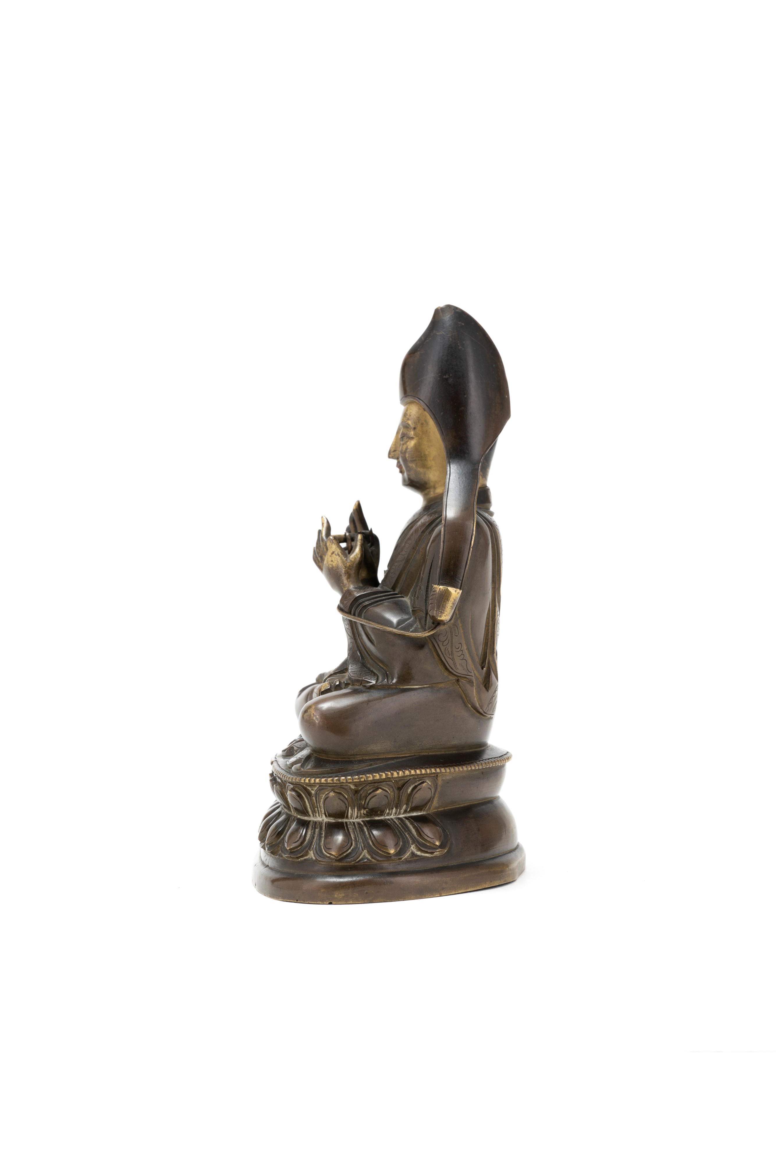FIGURA DI TSONGKHAPA IN BRONZO DORATO