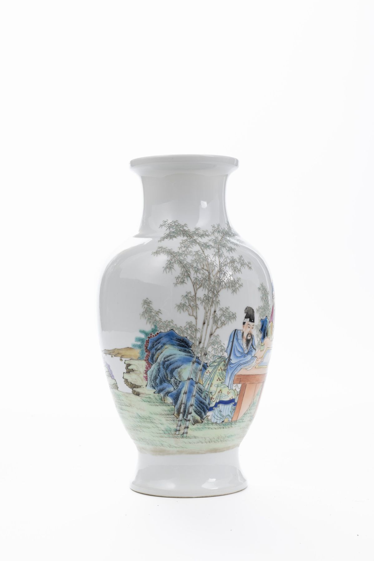 VASO IN PORCELLANA FAMIGIA ROSA