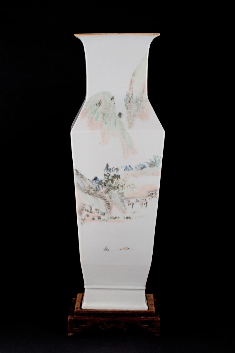 GRANDE E RARO VASO IN PORCELLANA QIANJIANG FIRMATO DA REN HUANZHANG