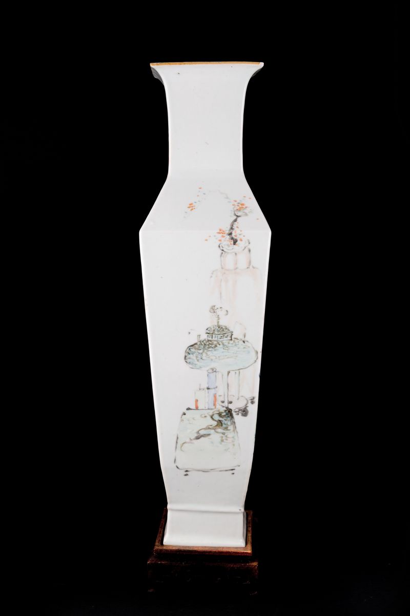 GRANDE E RARO VASO IN PORCELLANA QIANJIANG FIRMATO DA REN HUANZHANG