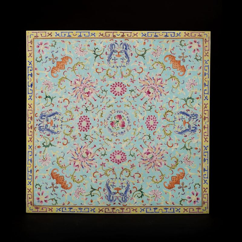 PLACCA IN PORCELLANA FAMIGLIA ROSA A FONDO TURCHESE