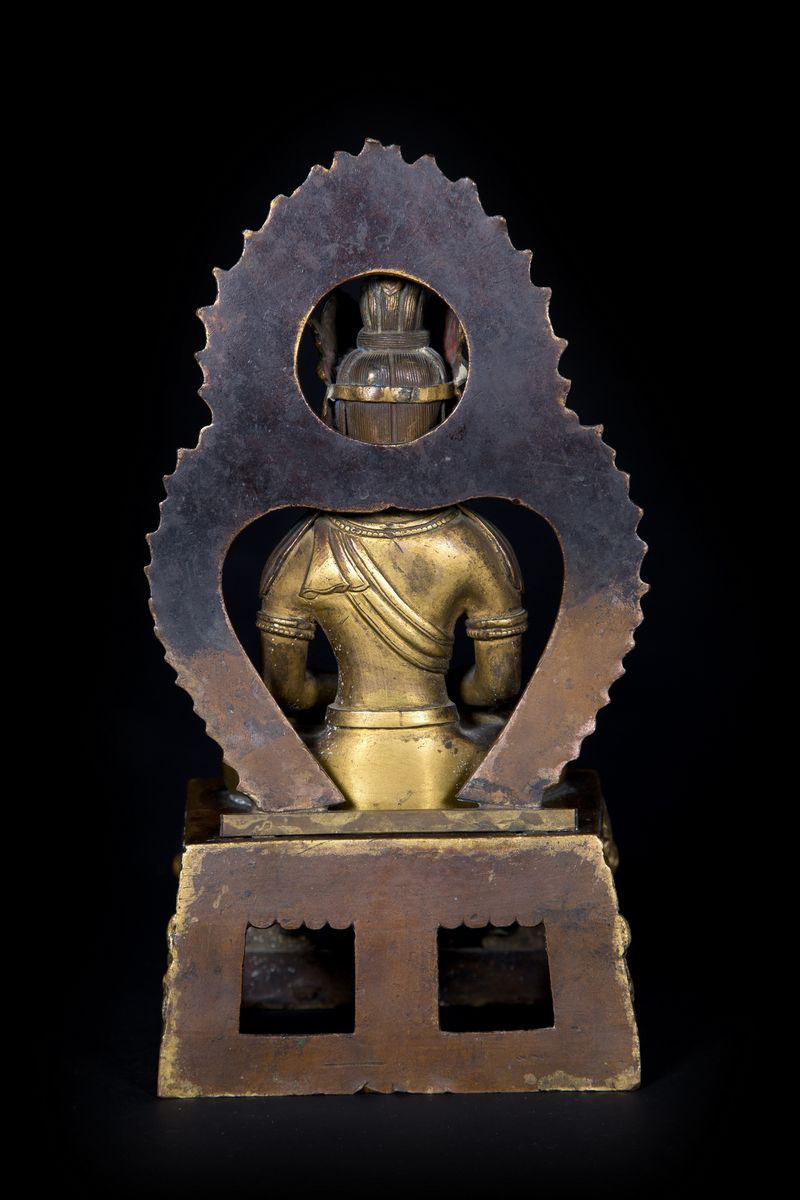 BUDDHA AMITAYUS IN BRONZO DORATO CON FIAMMA
