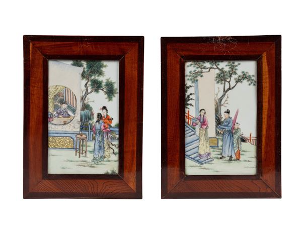 DUE PLACCHE IN PORCELLANA FAMIGLIA ROSA  (Cina, metà XX secolo)  - Asta Fine Asian Art, inclusa la Collezione Ullman di Figure Buddhiste in Bronzo - Marcopolo srl - Marcopolo Asian Art Auction Milano