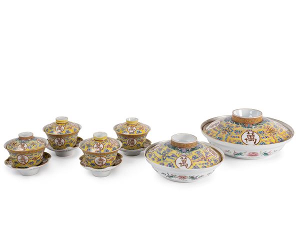 A SET OF FAMILLE ROSE DISHES AND SOUP BOWLS