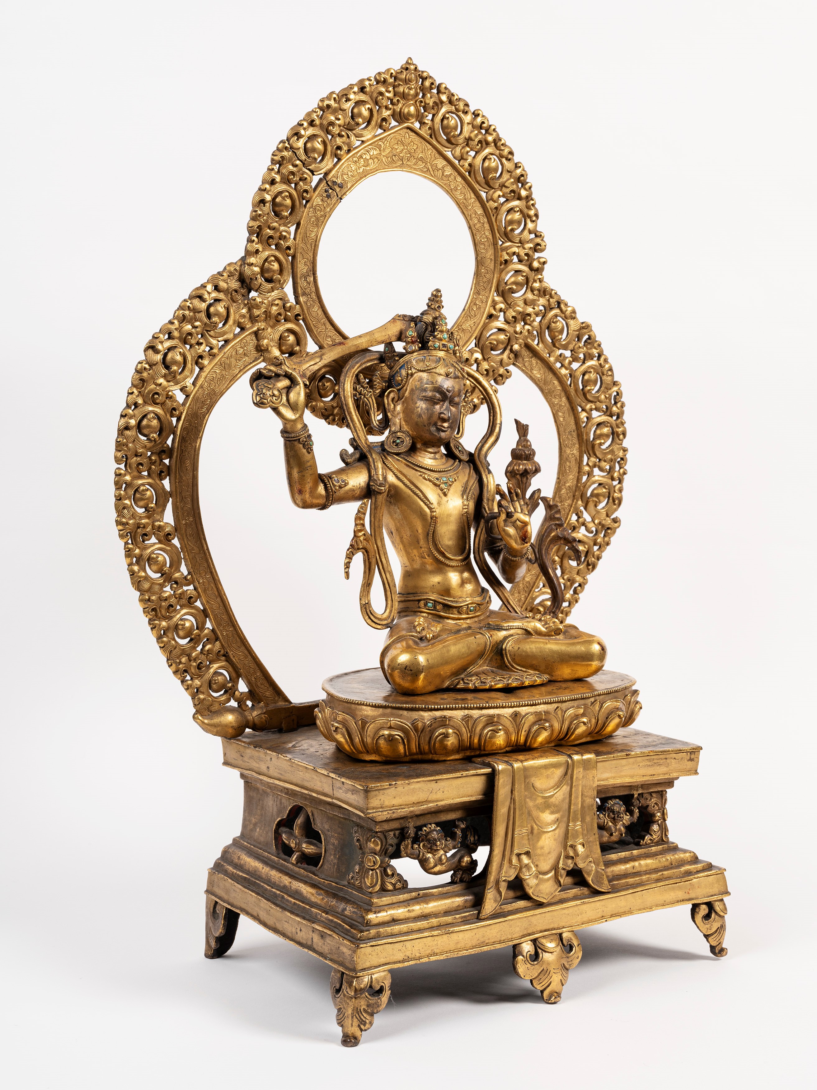 IMPORTANTE E GRANDE FIGURA IN BRONZO DORATO