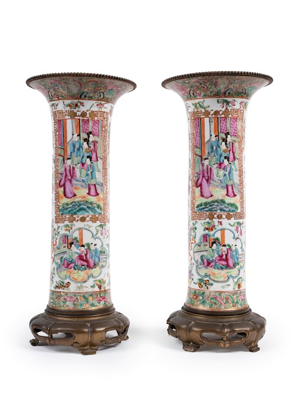 A PAIR OF PORCELAIN CANTONESE VASES