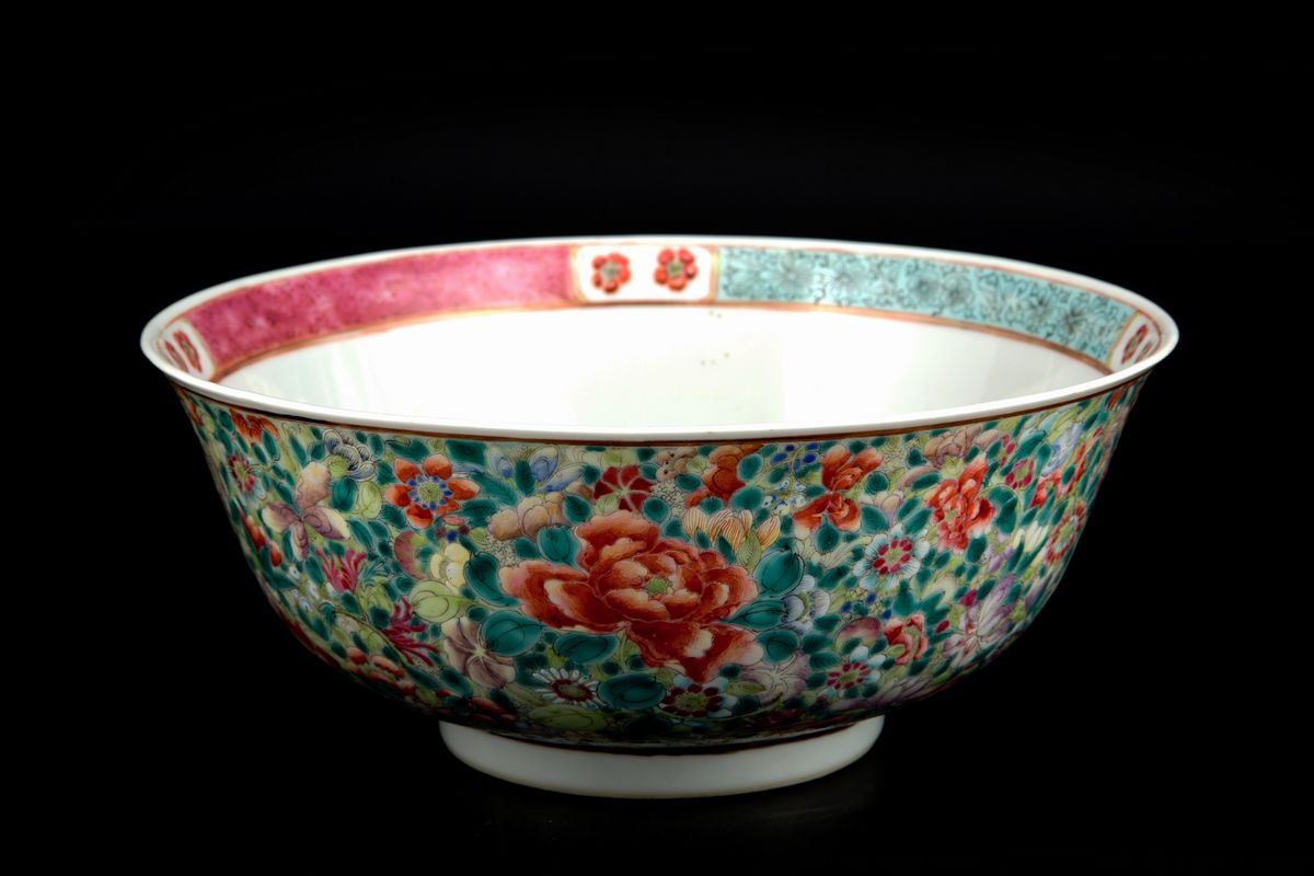 COPPIA DI BOWL IN PORCELLANA MILLEFIORI CON DRAGHI