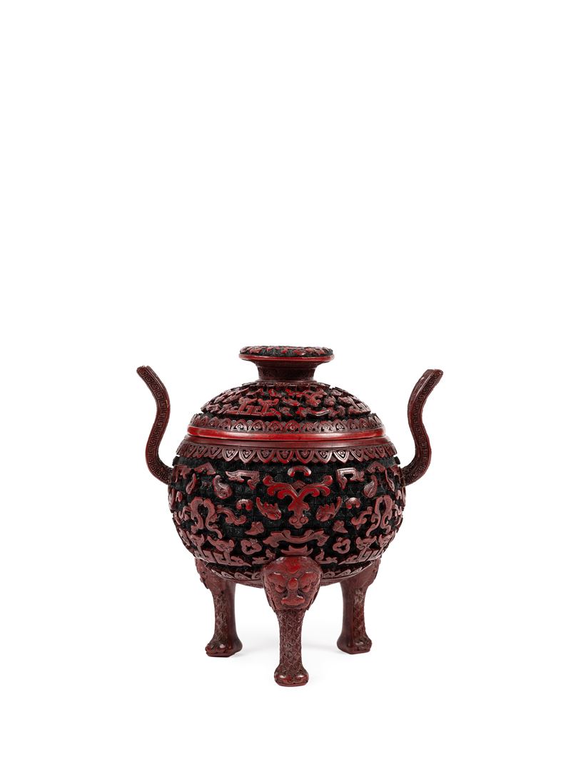 INCENSIERE TRIPODE IN LACCA DI CINABRO