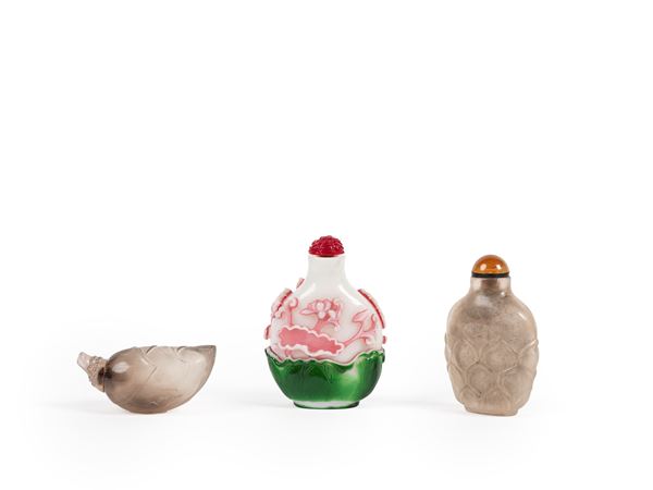 THREE SNUFF BOTTLES