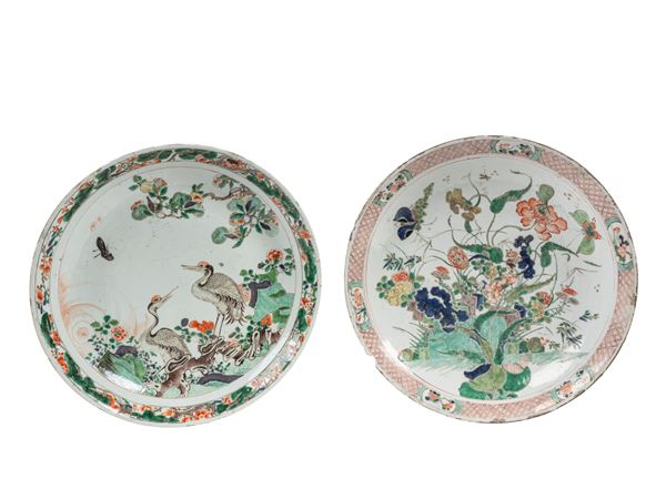 TWO LARGE FAMILLE VERTE PORCELAIN DISHES
