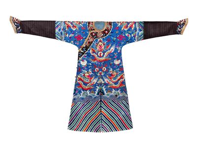 Vestito in Seta Ricamato
