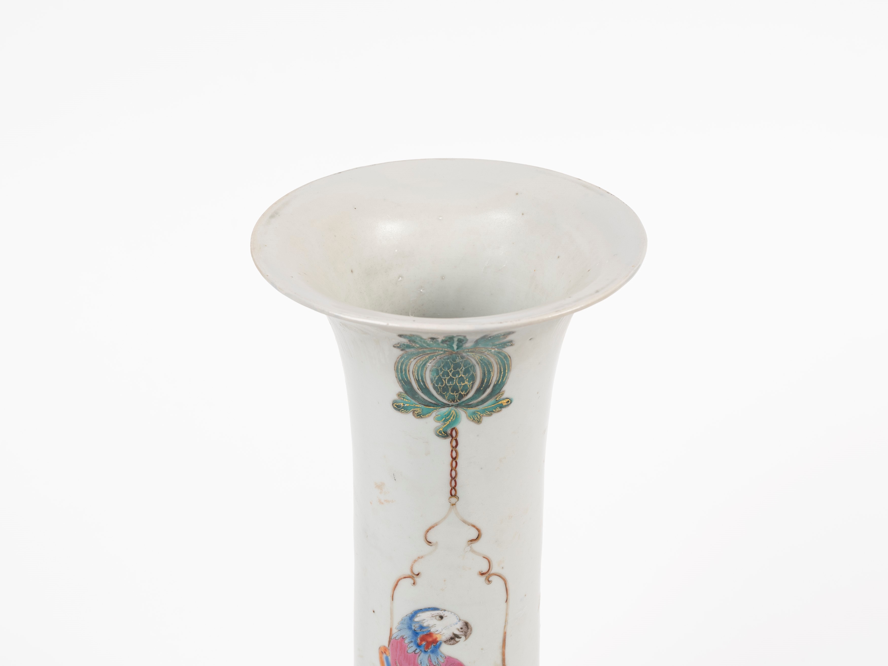 VASO IN PORCELLANA FAMIGLIA ROSA