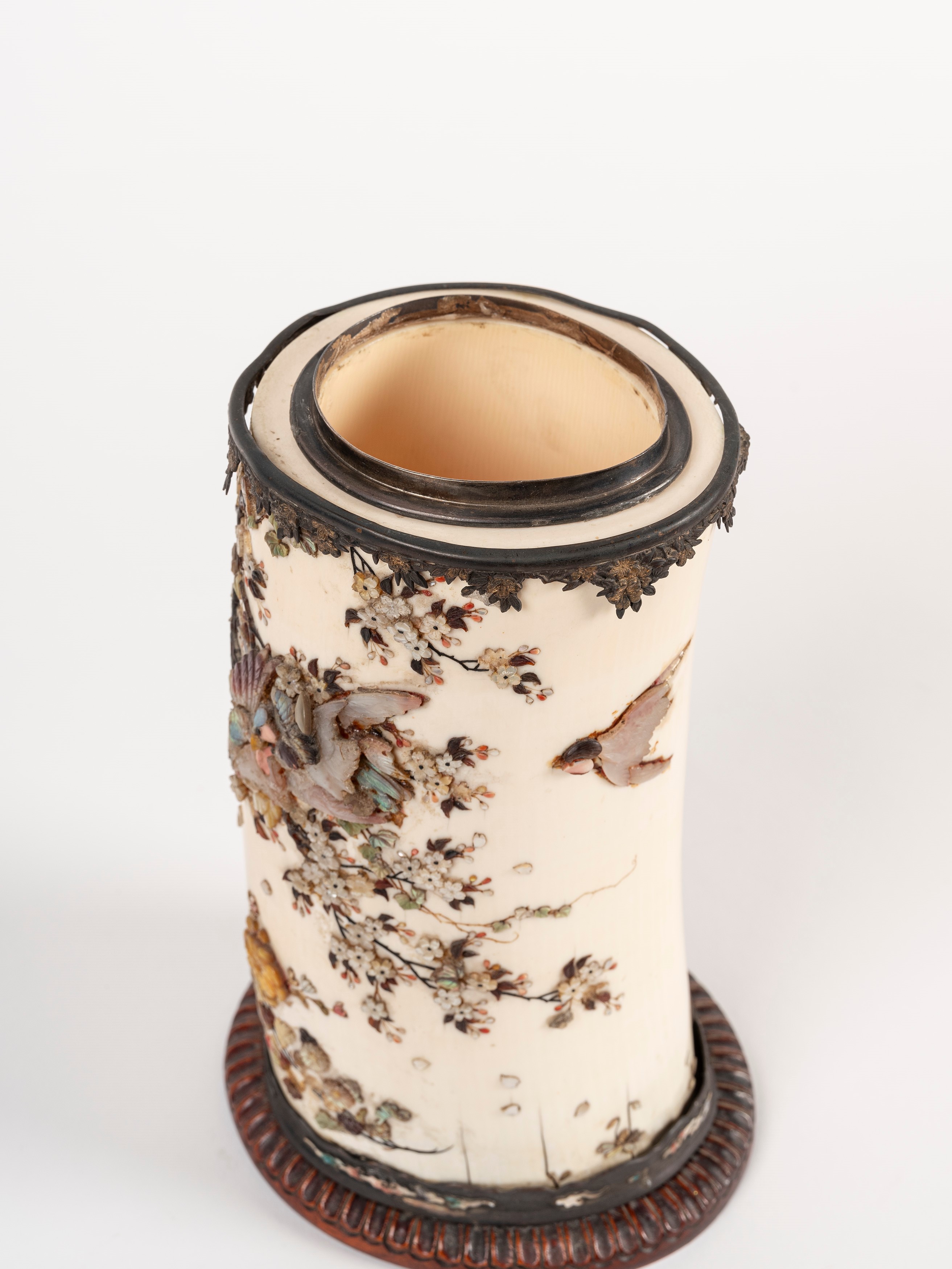 ☼vaso Shybayama in Avorio con Coperchio