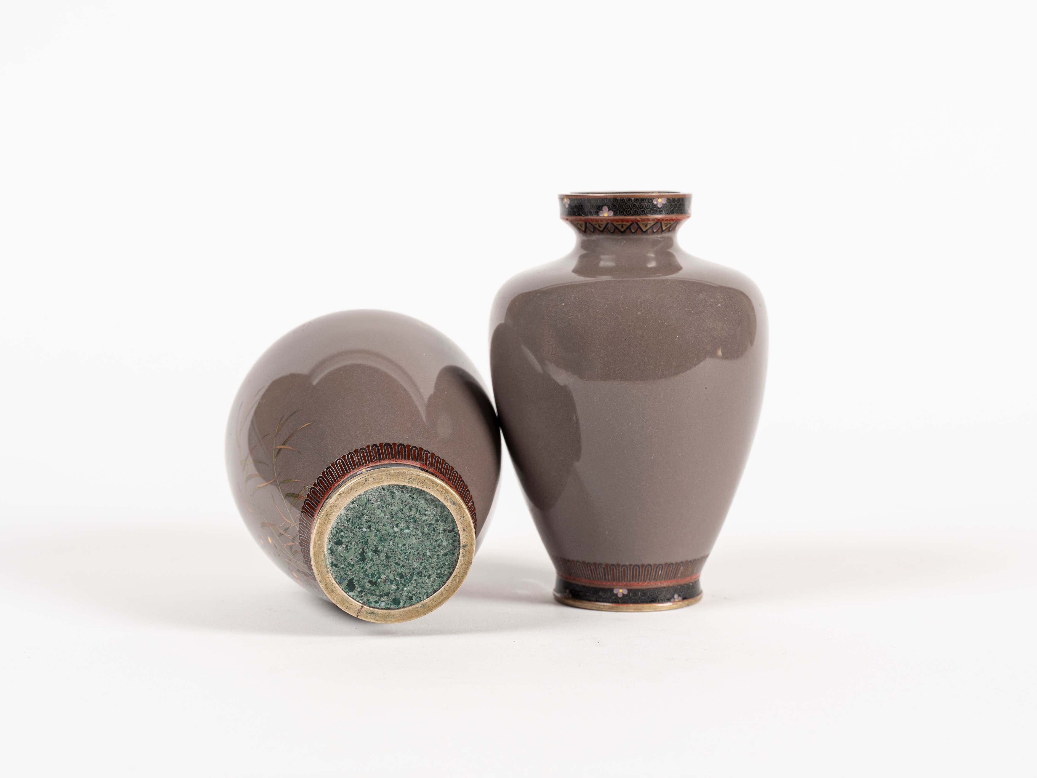 COPPIA DI PICCOLI VASI IN CLOISONNÉ