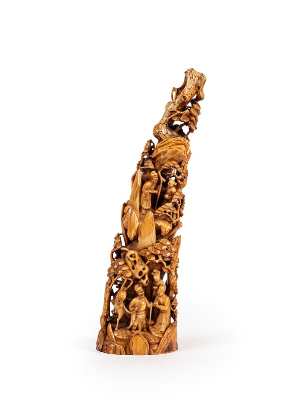 ☼AN IVORY SCULPTURE