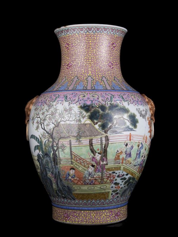 GRANDE VASO IN PORCELLANA FAMIGLIA ROSA