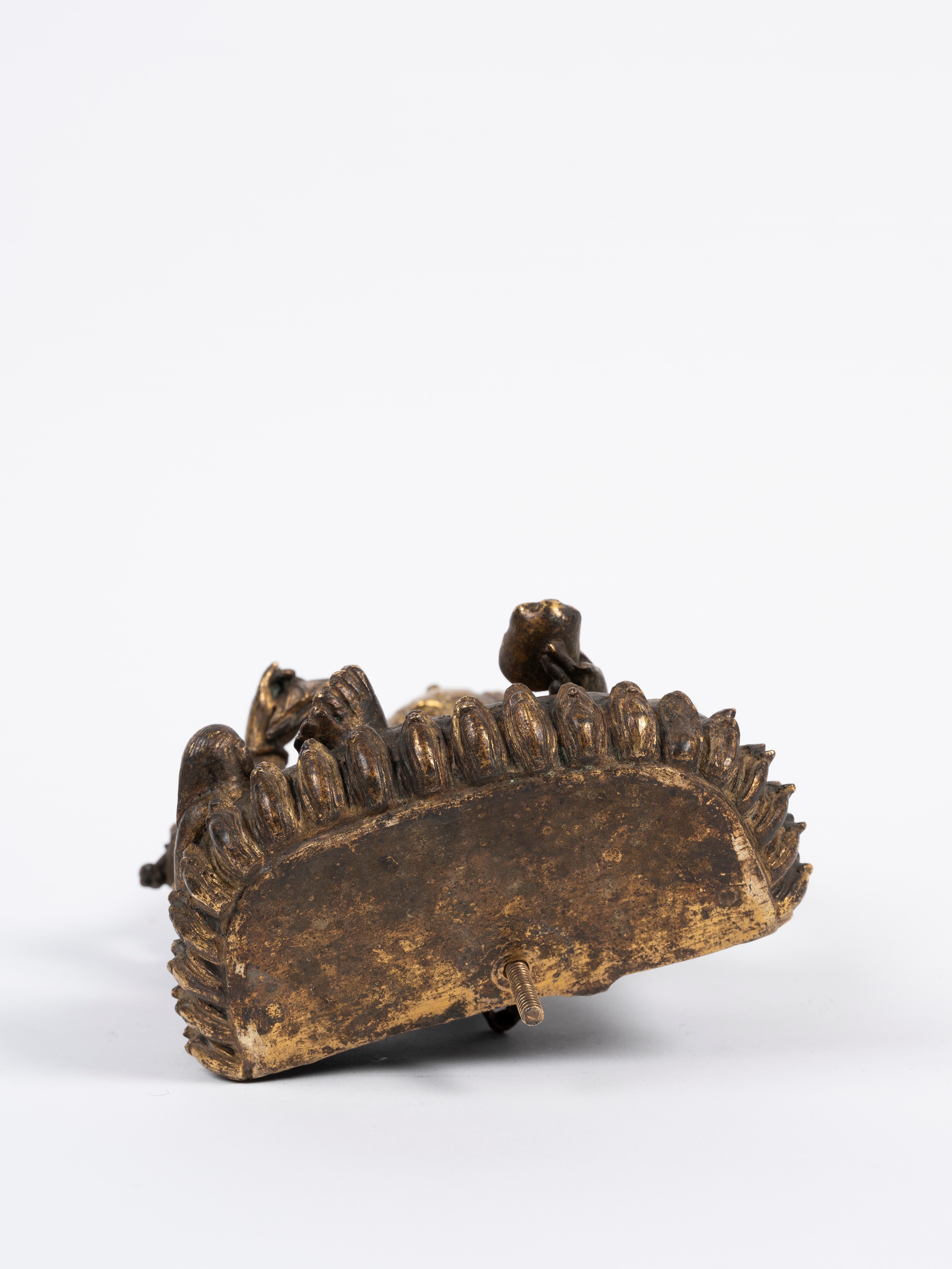 FIGURA IN BRONZO DORATO