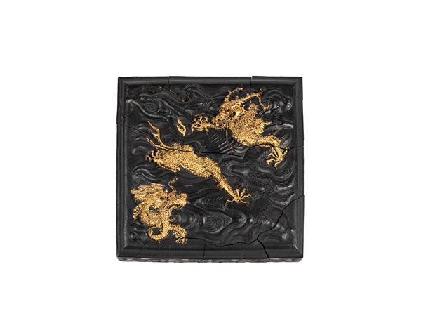 AN IMPERIAL CARVED AND GILDED INKSTICK