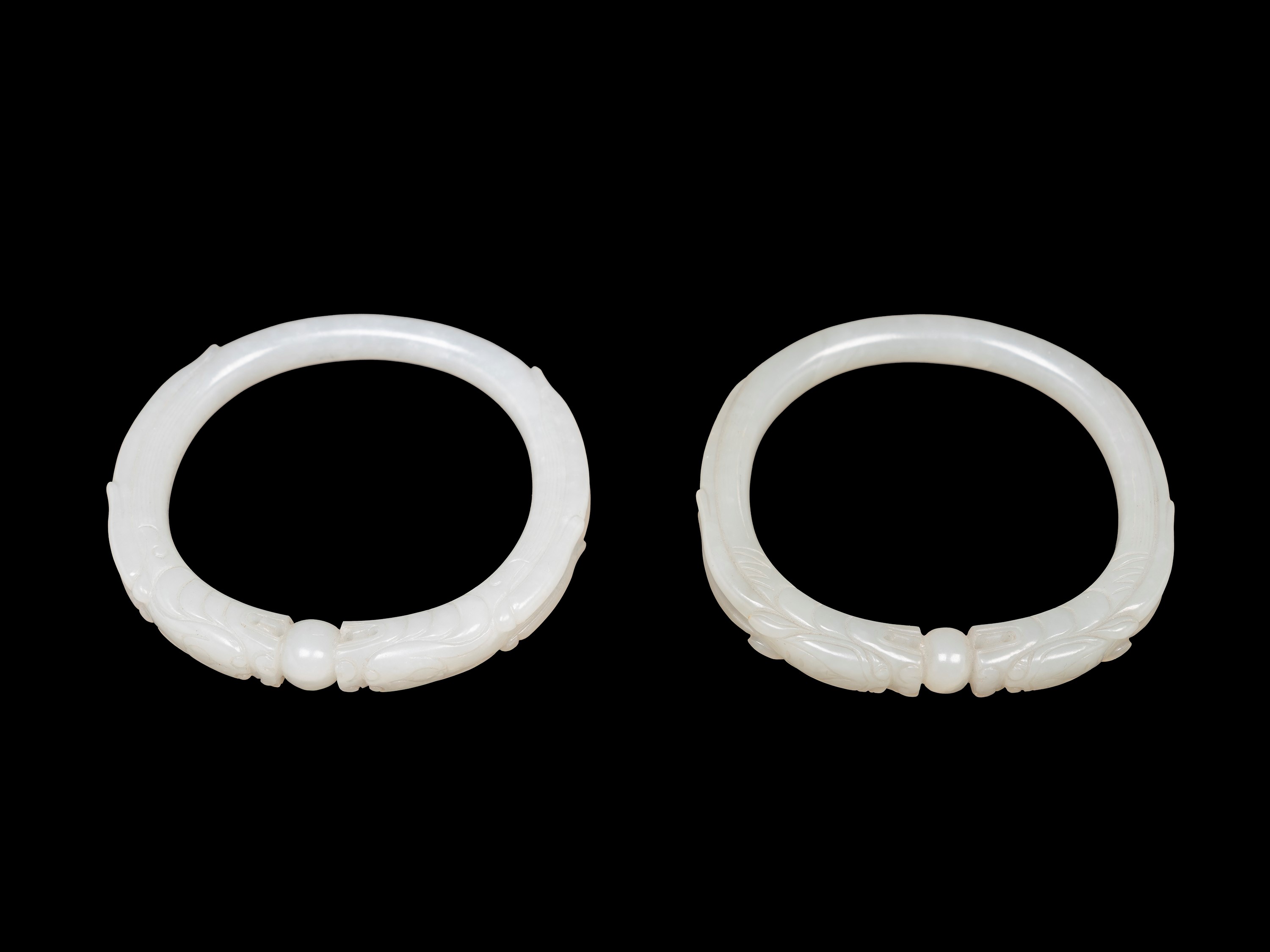 SCATOLA IN ARGENTO GIADA E PIETRE DURE