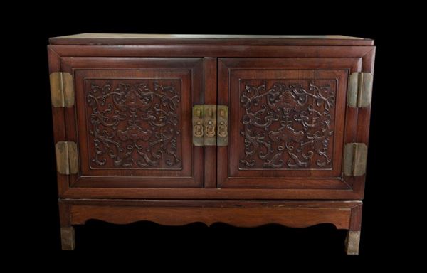 MOBILE IN LEGNO