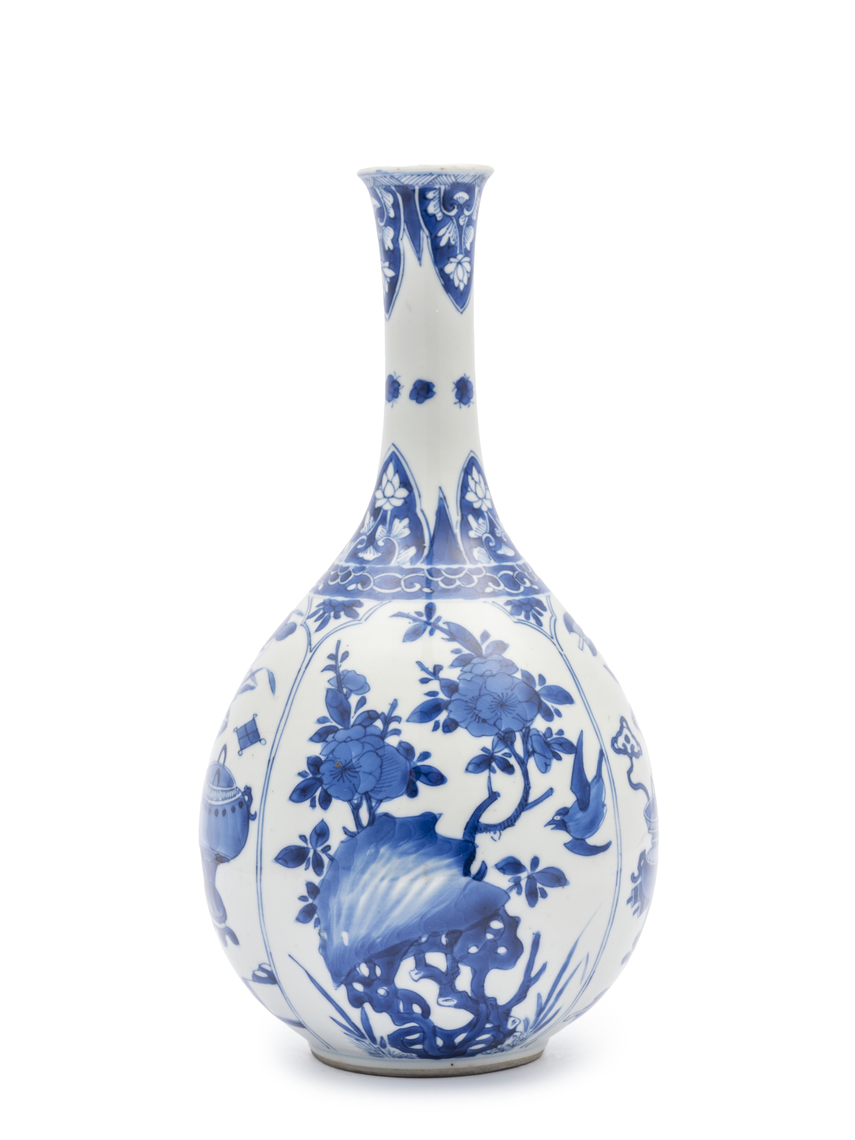 VASO IN PORCELLANA BIANCA E BLU