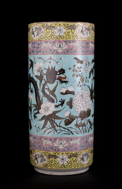 Vaso in porcellana in stile Dayazhai, Repubblica di Cina, h. 36 cm